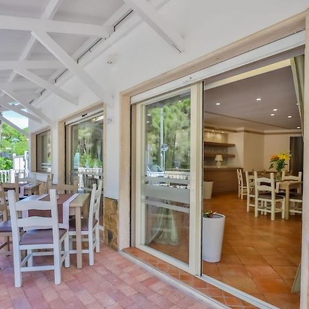 Il Pineto Paestum Food & Rooms Exterior foto