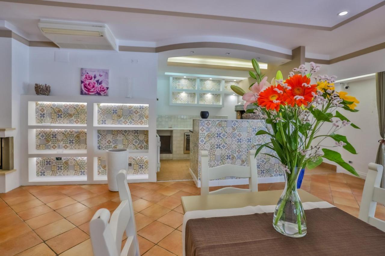 Il Pineto Paestum Food & Rooms Exterior foto